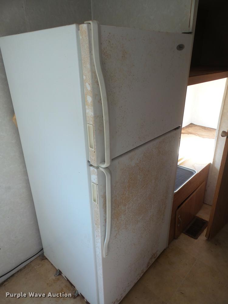 image for item DA6405 2006 Gulf Stream camper