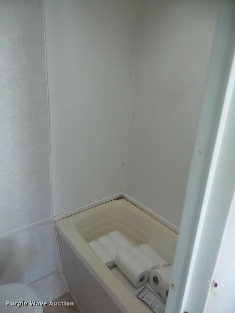 image for item DA6405 2006 Gulf Stream camper