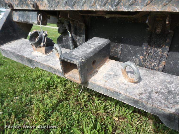 image for item DA6420 1999 Ford F350 Super Duty dump bed pickup truck