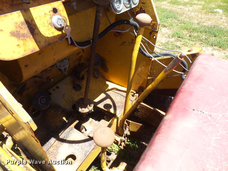 image for item DA6421 Hough HA loader