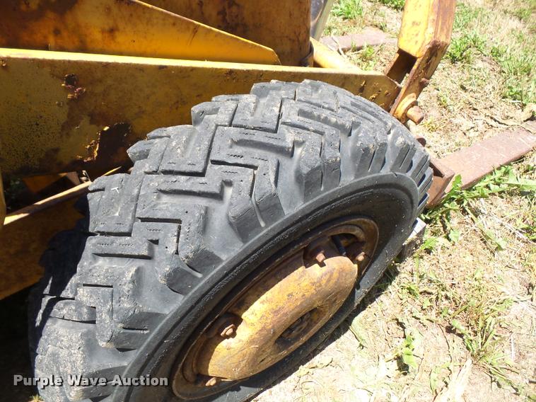 image for item DA6421 Hough HA loader