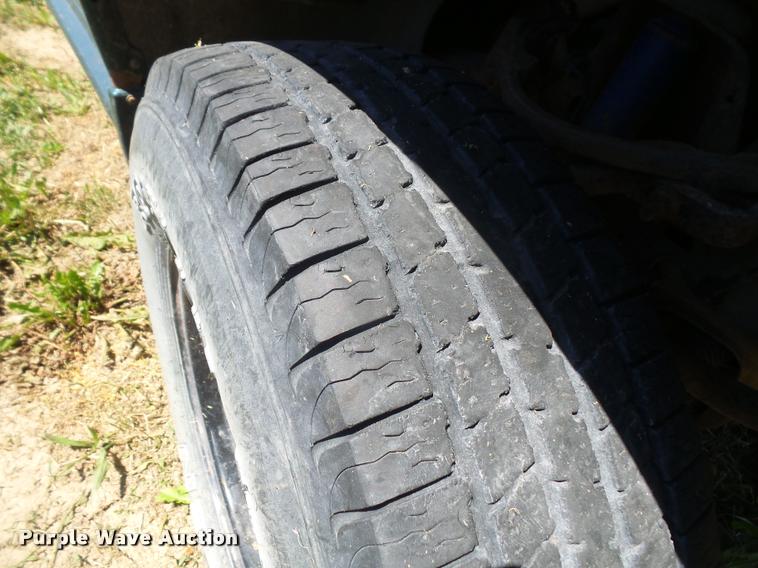 image for item DA6425 1999 Ford Explorer SUV