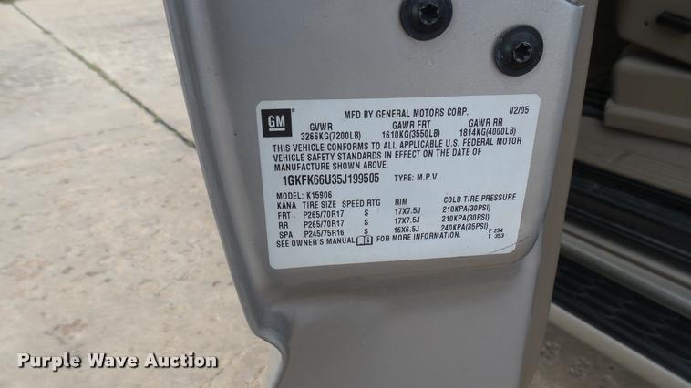 image for item DA7908 2005 GMC Yukon Denali SUV