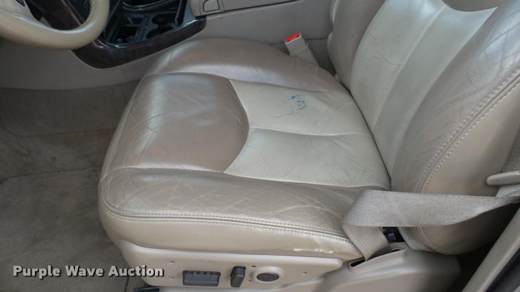 image for item DA7908 2005 GMC Yukon Denali SUV