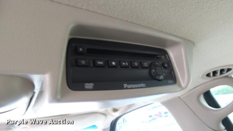 image for item DA7908 2005 GMC Yukon Denali SUV