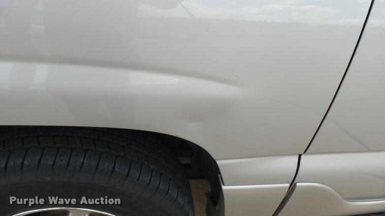 image for item DA7908 2005 GMC Yukon Denali SUV