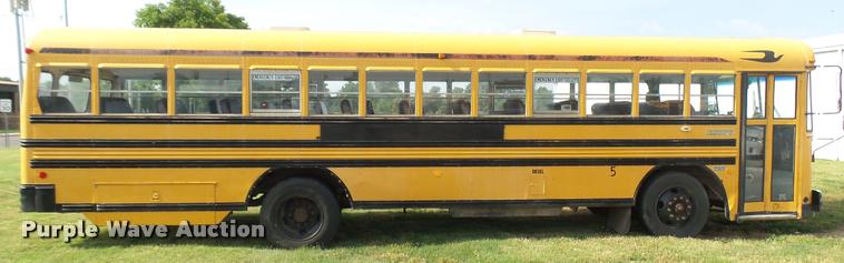 image for item DA7931 1992 Blue Bird TC2000 school bus