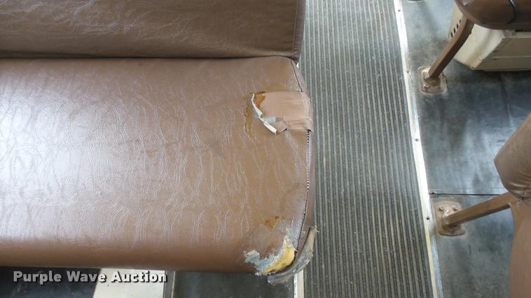 image for item DA7931 1992 Blue Bird TC2000 school bus