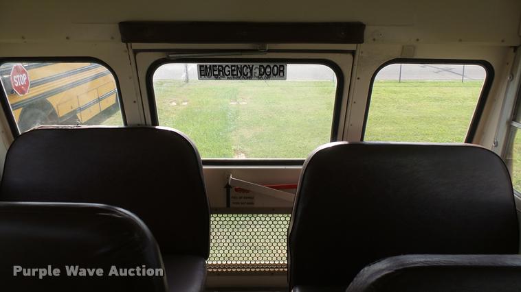 image for item DA7931 1992 Blue Bird TC2000 school bus