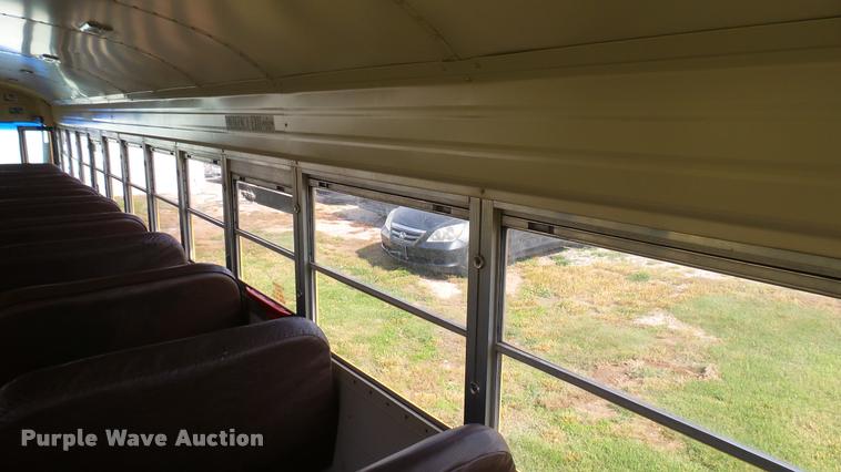 image for item DA7931 1992 Blue Bird TC2000 school bus
