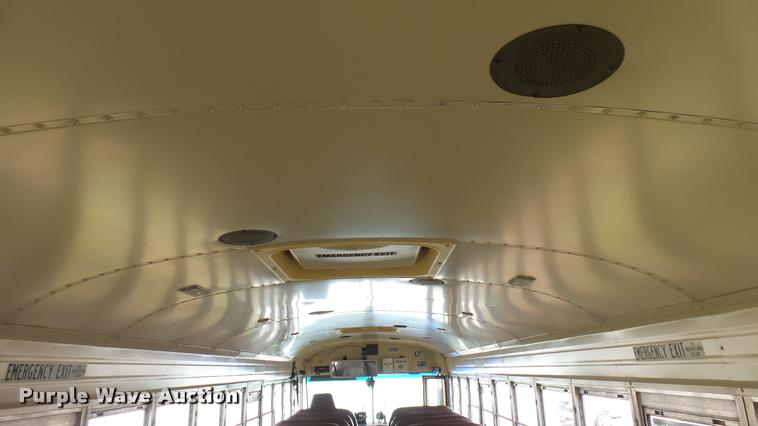 image for item DA7931 1992 Blue Bird TC2000 school bus