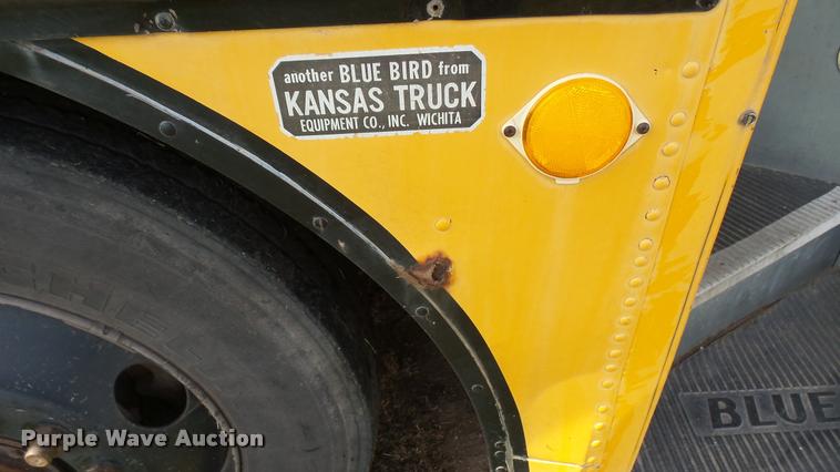 image for item DA7931 1992 Blue Bird TC2000 school bus