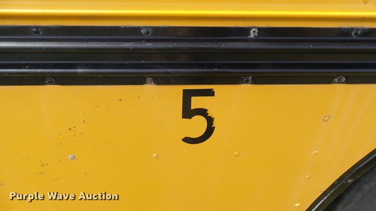 image for item DA7931 1992 Blue Bird TC2000 school bus