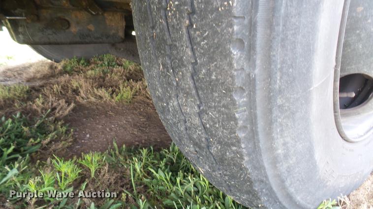 image for item DA7931 1992 Blue Bird TC2000 school bus