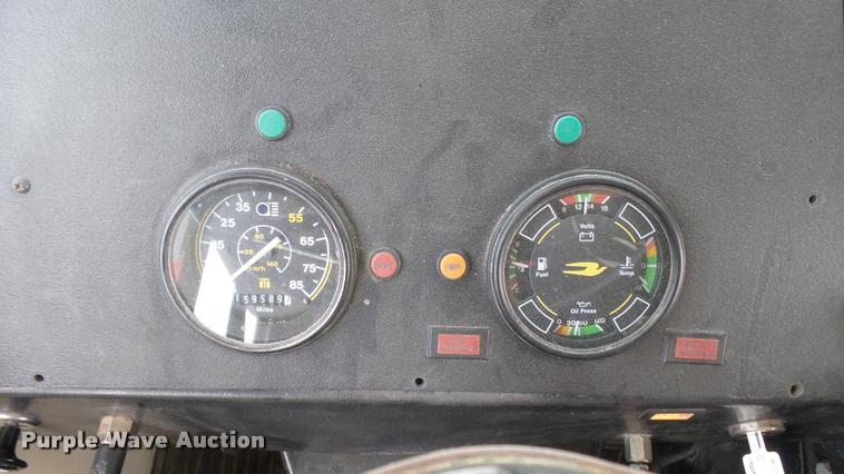 image for item DA7932 1992 Blue Bird TC2000 school bus