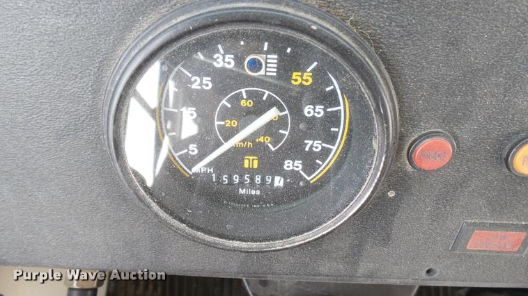 image for item DA7932 1992 Blue Bird TC2000 school bus