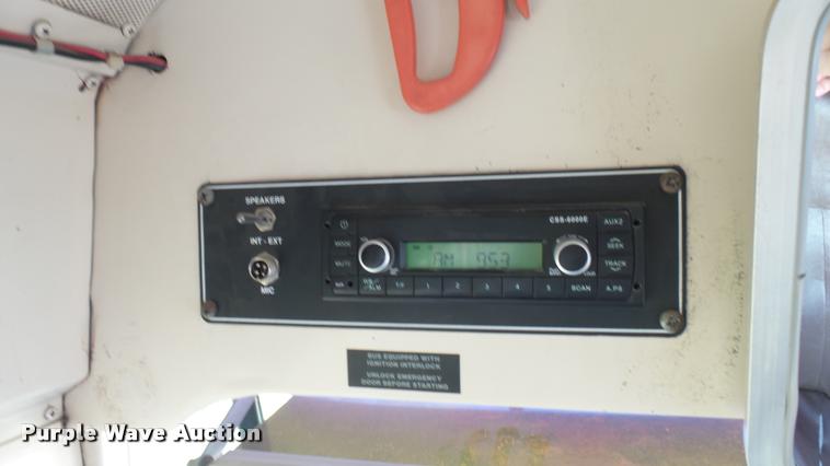 image for item DA7932 1992 Blue Bird TC2000 school bus