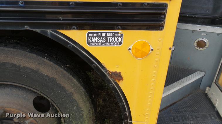 image for item DA7932 1992 Blue Bird TC2000 school bus