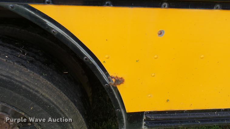 image for item DA7932 1992 Blue Bird TC2000 school bus