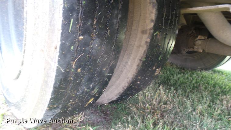 image for item DA7932 1992 Blue Bird TC2000 school bus