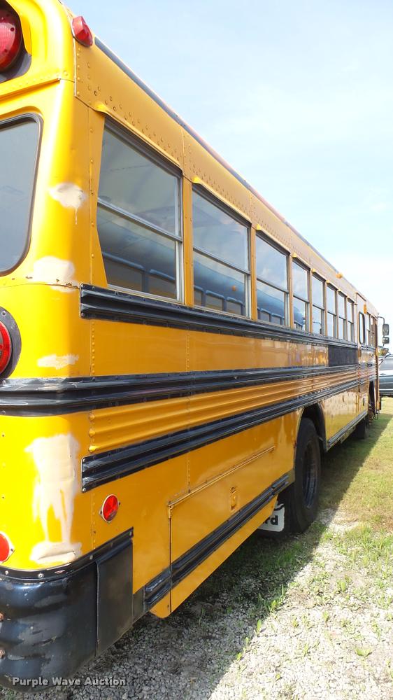 image for item DA7933 1992 Blue Bird TC2000 school bus