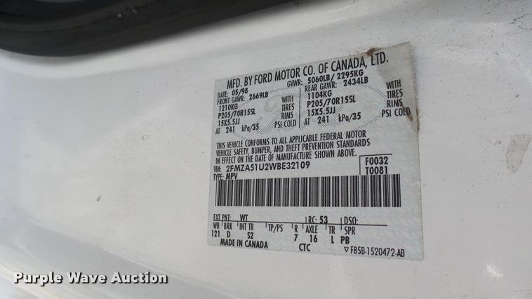 image for item DA7934 1998 Ford Windstar van