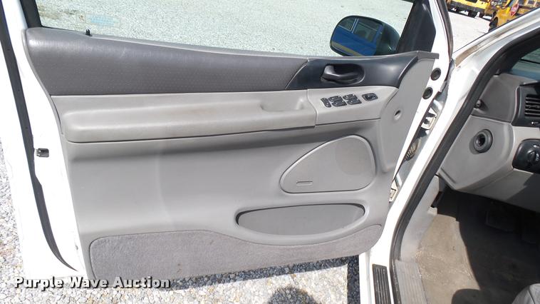 image for item DA7934 1998 Ford Windstar van
