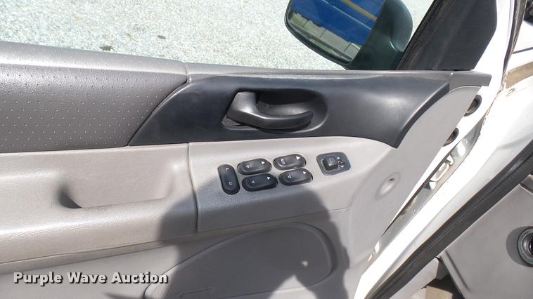 image for item DA7934 1998 Ford Windstar van