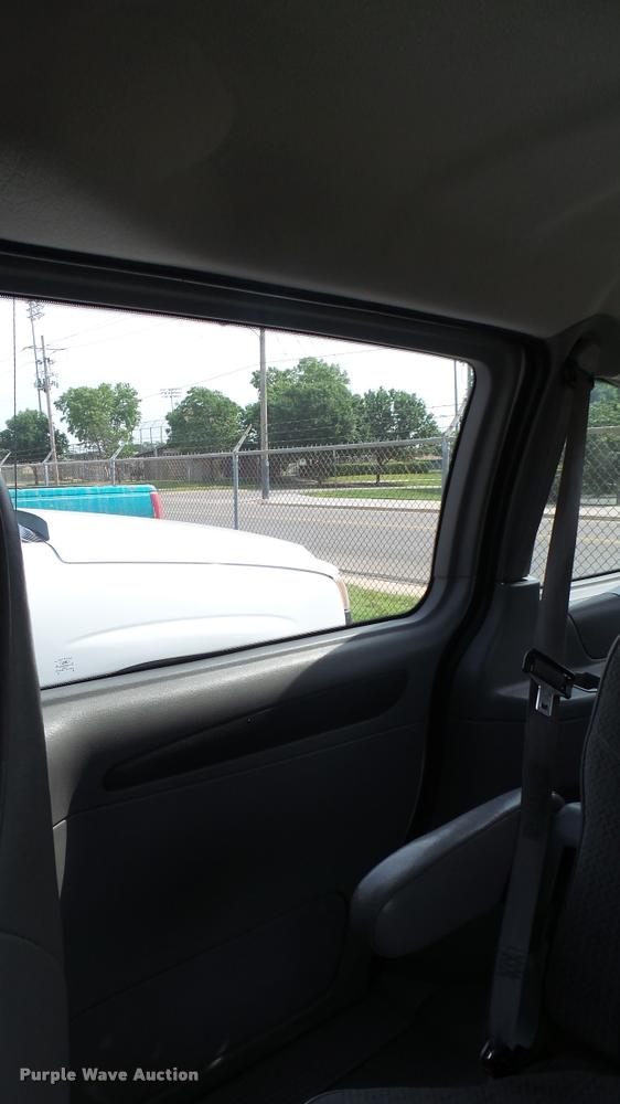 image for item DA7934 1998 Ford Windstar van