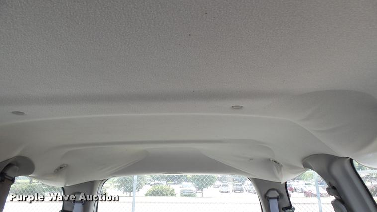 image for item DA7934 1998 Ford Windstar van