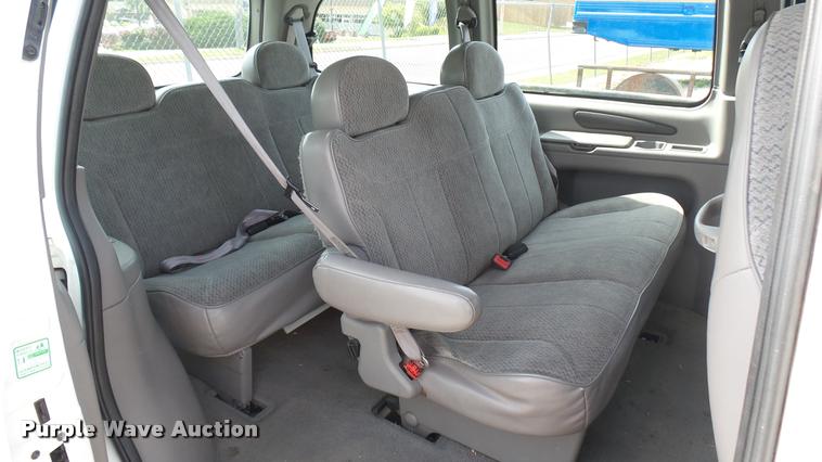 image for item DA7934 1998 Ford Windstar van