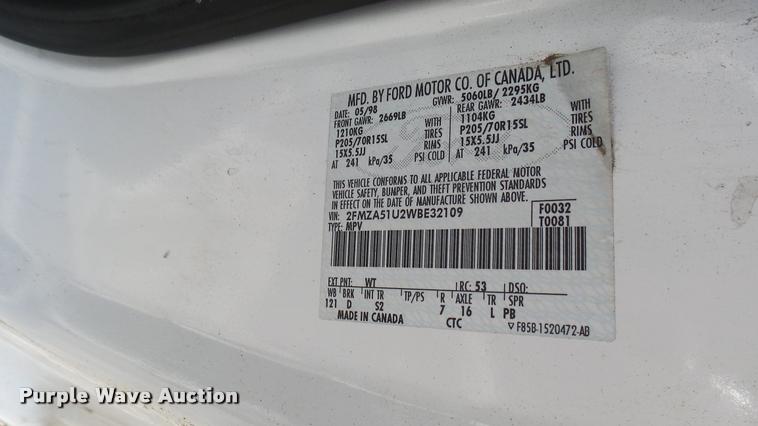 image for item DA7934 1998 Ford Windstar van