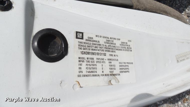 image for item DA7935 2001 Chevrolet Astro van