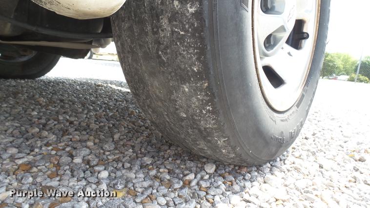 image for item DA7935 2001 Chevrolet Astro van