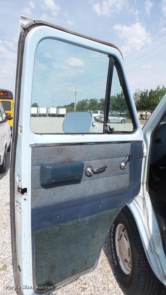 image for item DA7936 1991 GMC Rally 2500 van