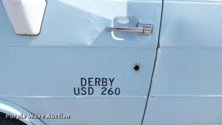 image for item DA7936 1991 GMC Rally 2500 van