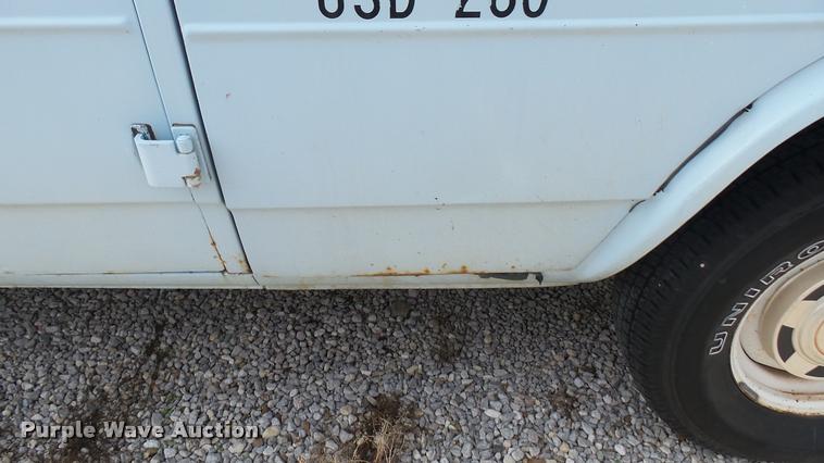 image for item DA7936 1991 GMC Rally 2500 van