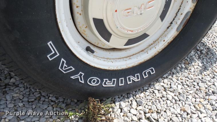 image for item DA7936 1991 GMC Rally 2500 van