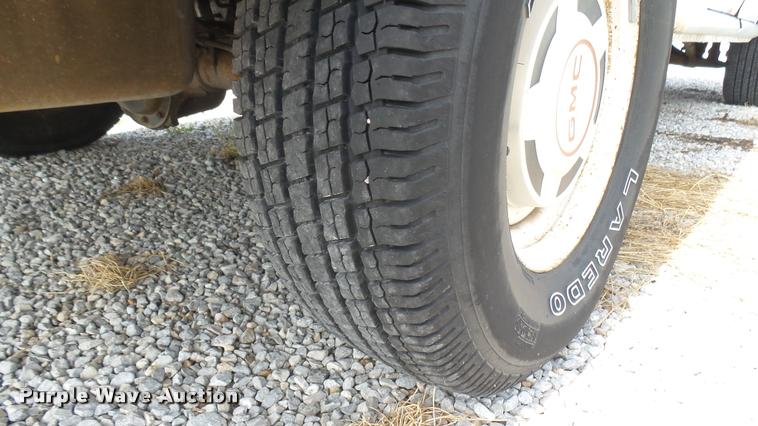 image for item DA7936 1991 GMC Rally 2500 van