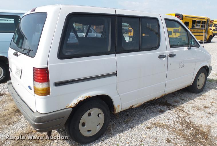 image for item DA7937 1995 Ford Aerostar van