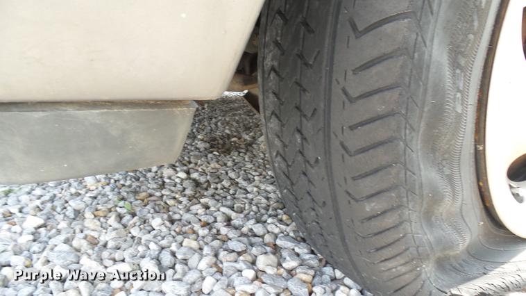 image for item DA7937 1995 Ford Aerostar van