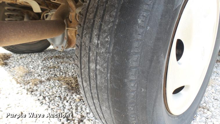 image for item DA7937 1995 Ford Aerostar van