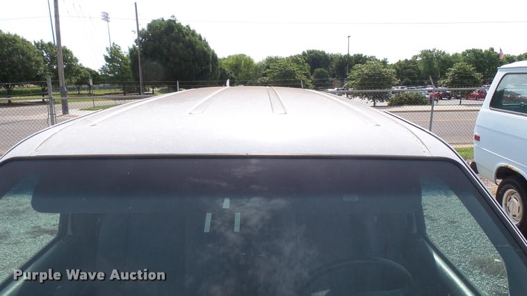 image for item DA7937 1995 Ford Aerostar van