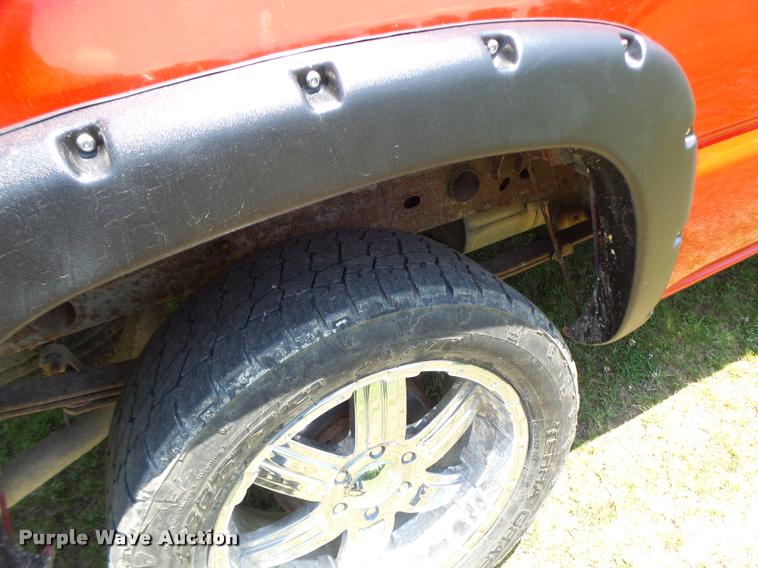 image for item DB1345 2007 Chevrolet Silverado Classic 1500 Ext. Cab pickup truck