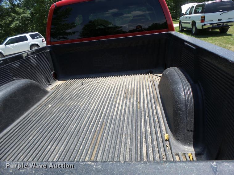 image for item DB1345 2007 Chevrolet Silverado Classic 1500 Ext. Cab pickup truck