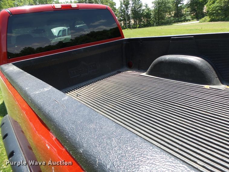 image for item DB1345 2007 Chevrolet Silverado Classic 1500 Ext. Cab pickup truck