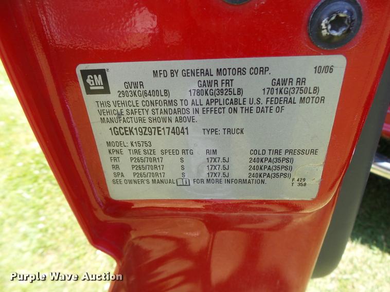 image for item DB1345 2007 Chevrolet Silverado Classic 1500 Ext. Cab pickup truck