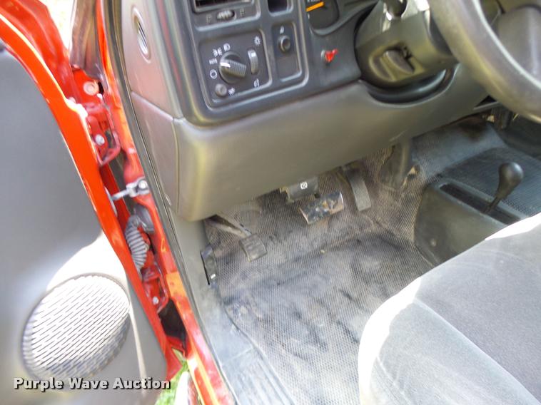 image for item DB1345 2007 Chevrolet Silverado Classic 1500 Ext. Cab pickup truck