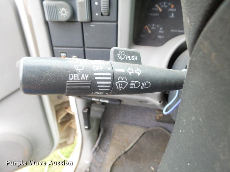 image for item DB2537 1996 Chevrolet S10 pickup truck