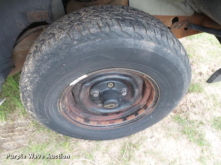 image for item DB2537 1996 Chevrolet S10 pickup truck